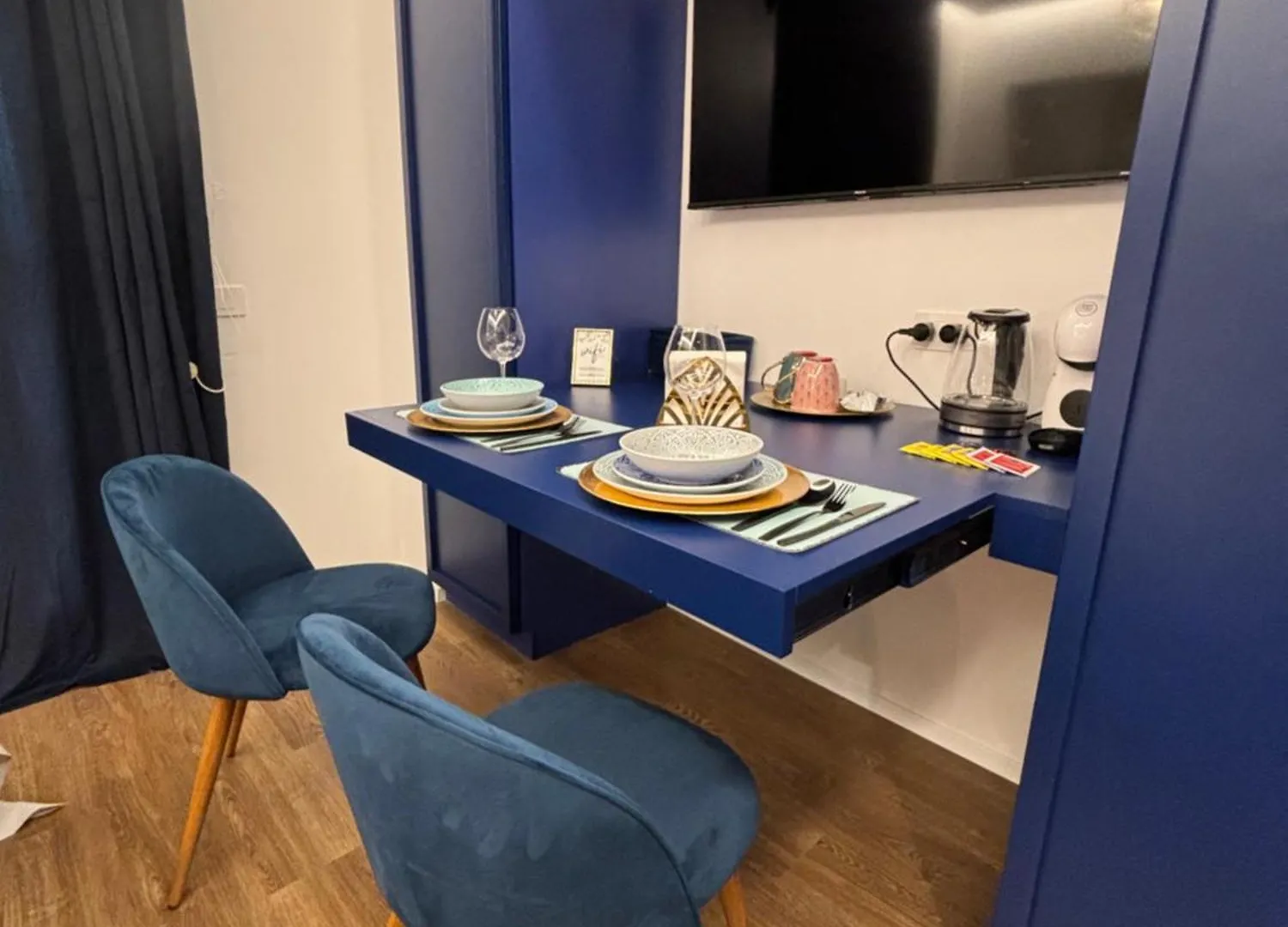 Bed & Breakfast Atrium Regal Room Rome Italy