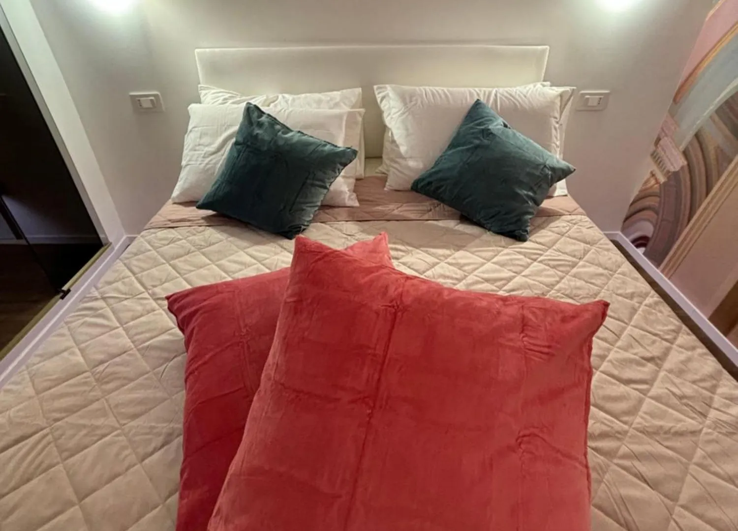 Atrium Regal Room Rome Bed & Breakfast
