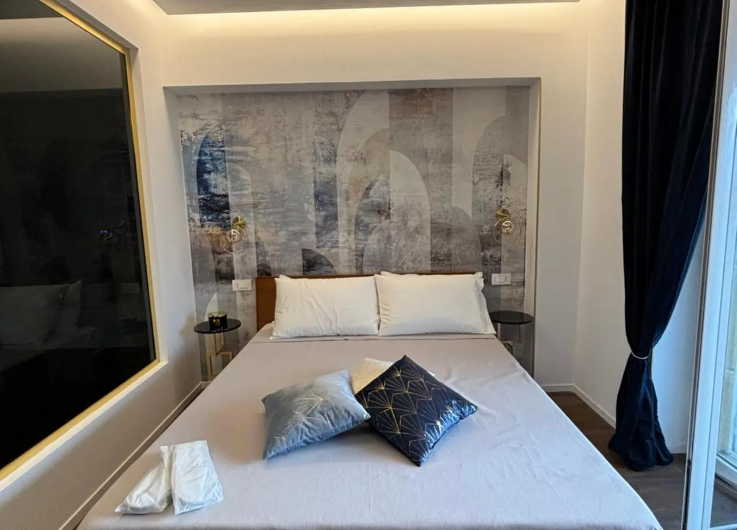 Bed & Breakfast Atrium Regal Room Rome